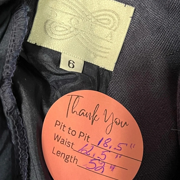 DORA Vintage Linen Open-Back Peplum Dress - Picture 4 of 9